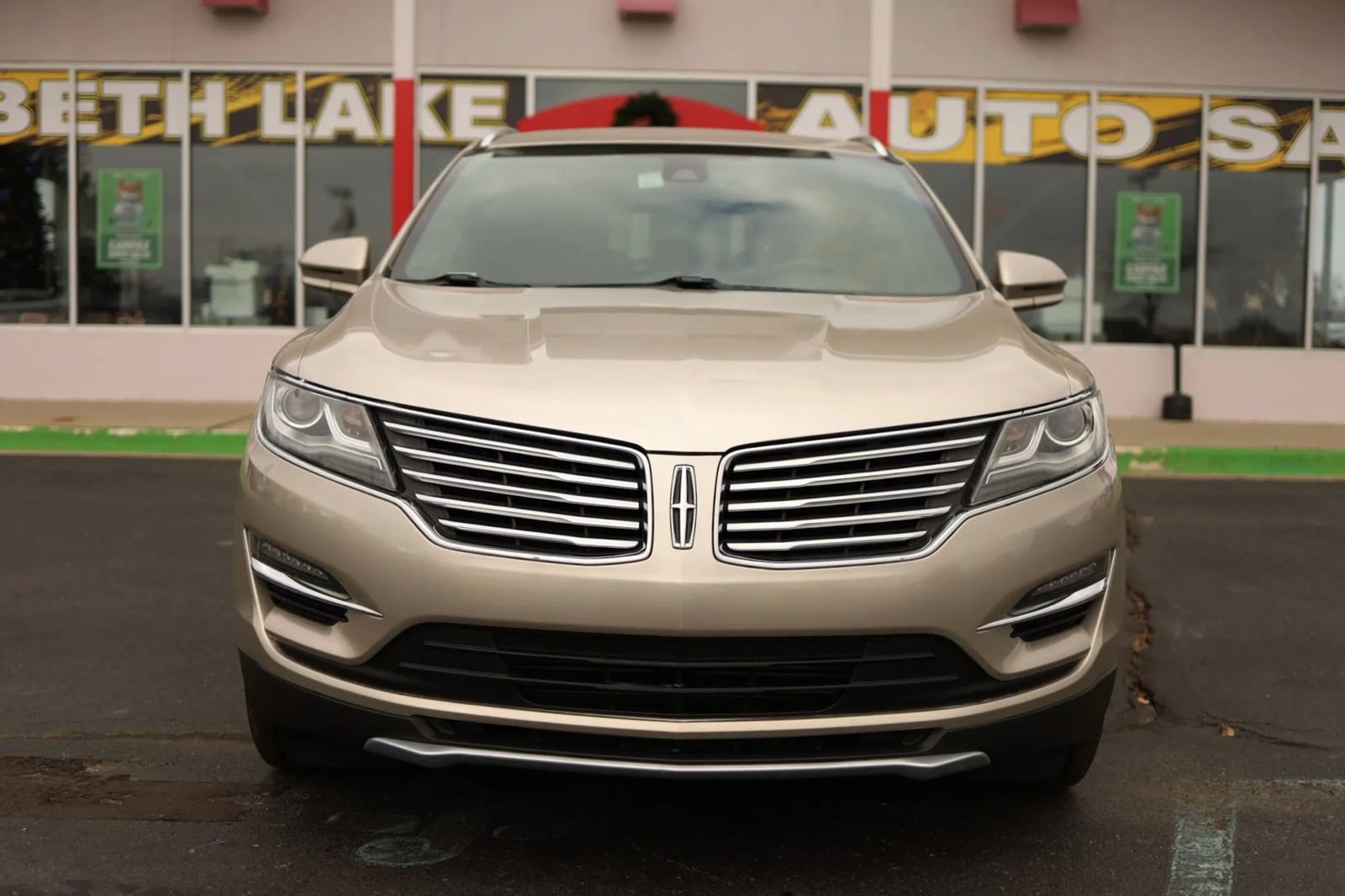 Used 2015 Lincoln MKC AWD w/ Equipment Group 102A Reserve image 2
