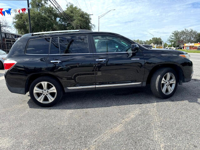 Used 2011 Toyota Highlander Limited image 8