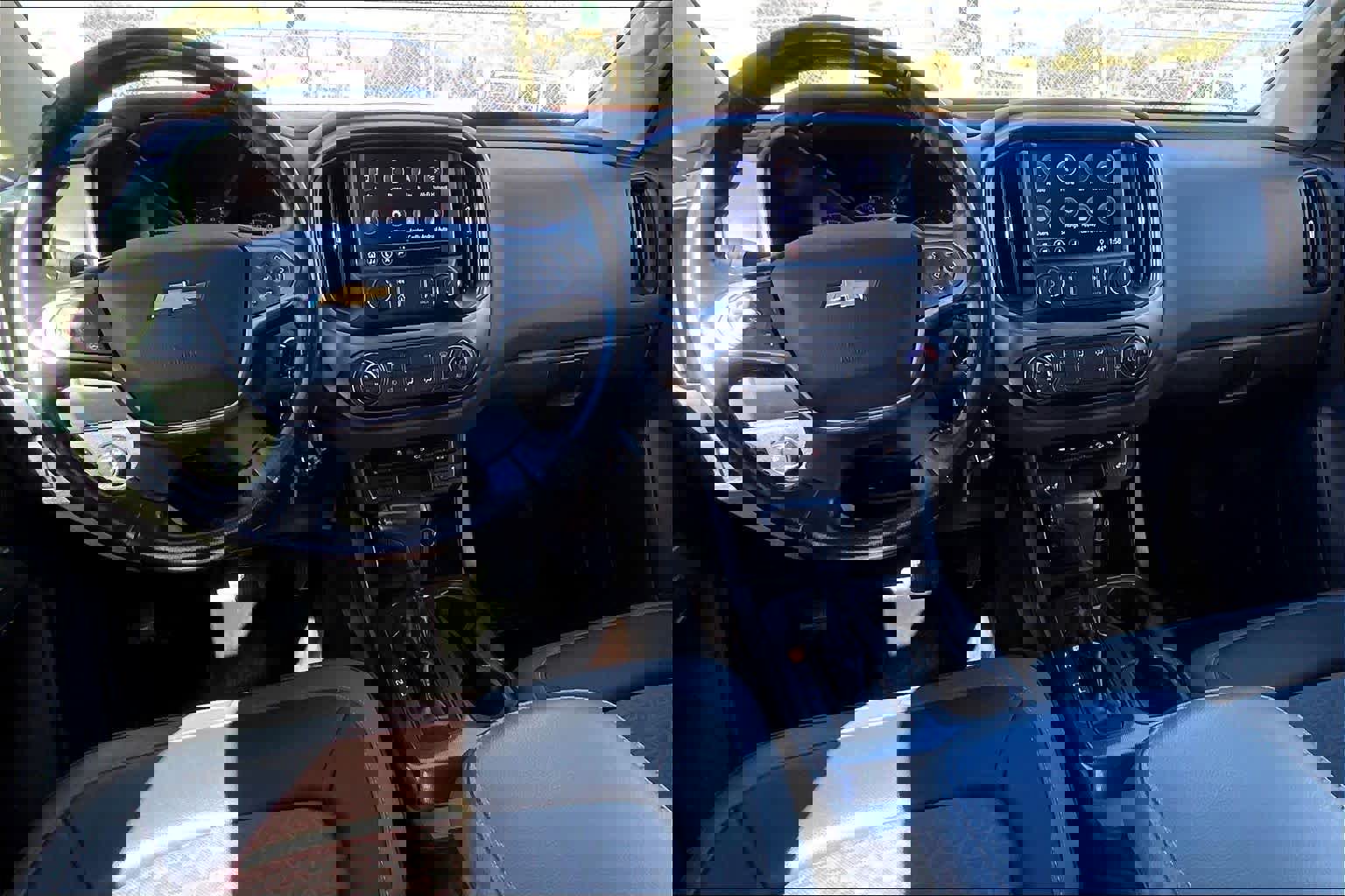 Used 2021 Chevrolet Colorado Z71 image 14