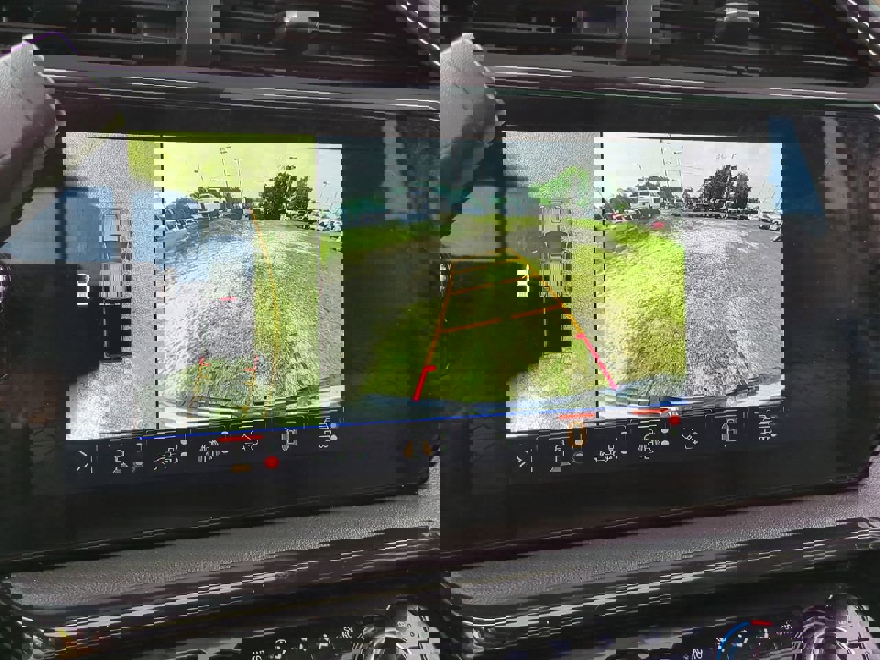 Certified 2024 GMC Sierra 2500 AT4 w/ AT4 Preferred Package image 6