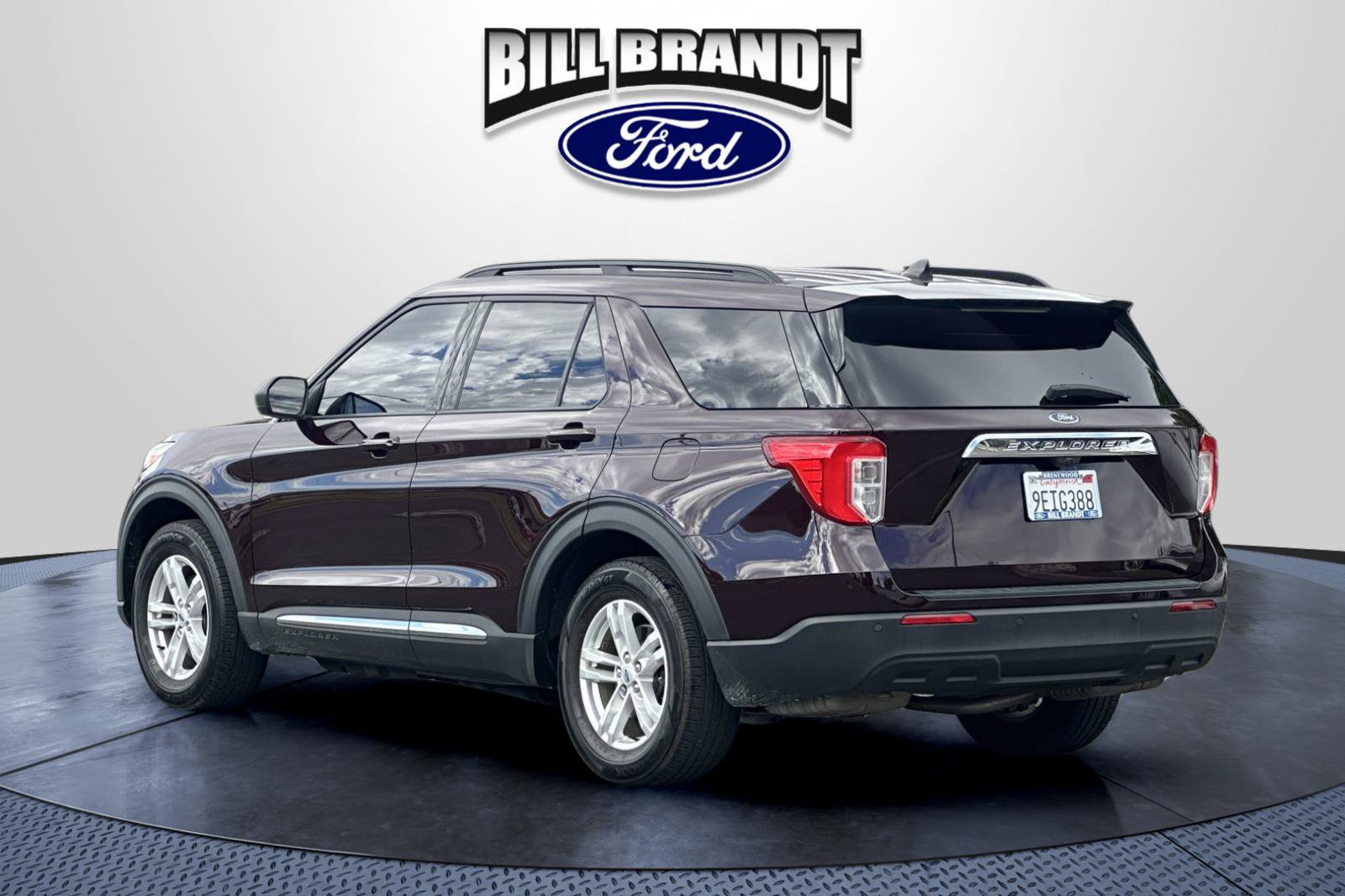 Used 2022 Ford Explorer XLT RWD image 5