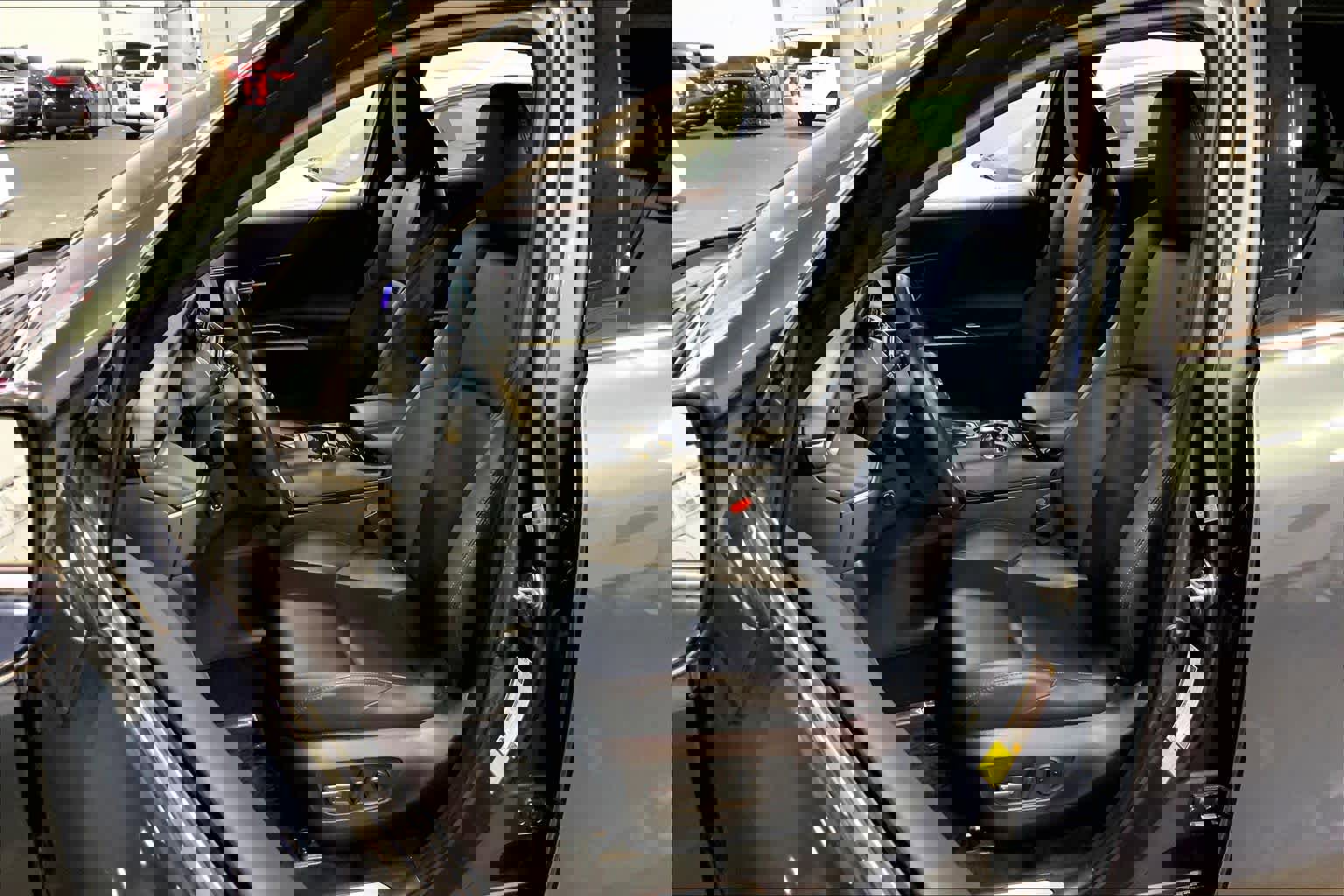 Used 2023 Toyota Venza XLE image 7