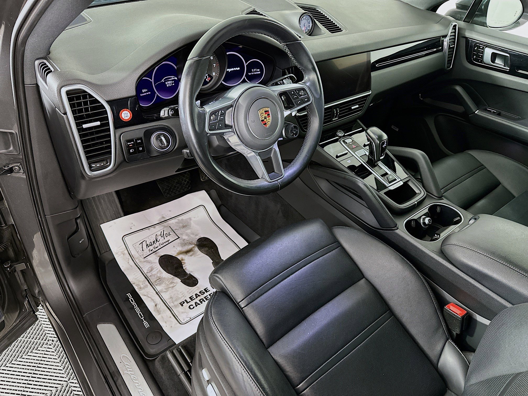 Used 2021 Porsche Cayenne Coupe image 9
