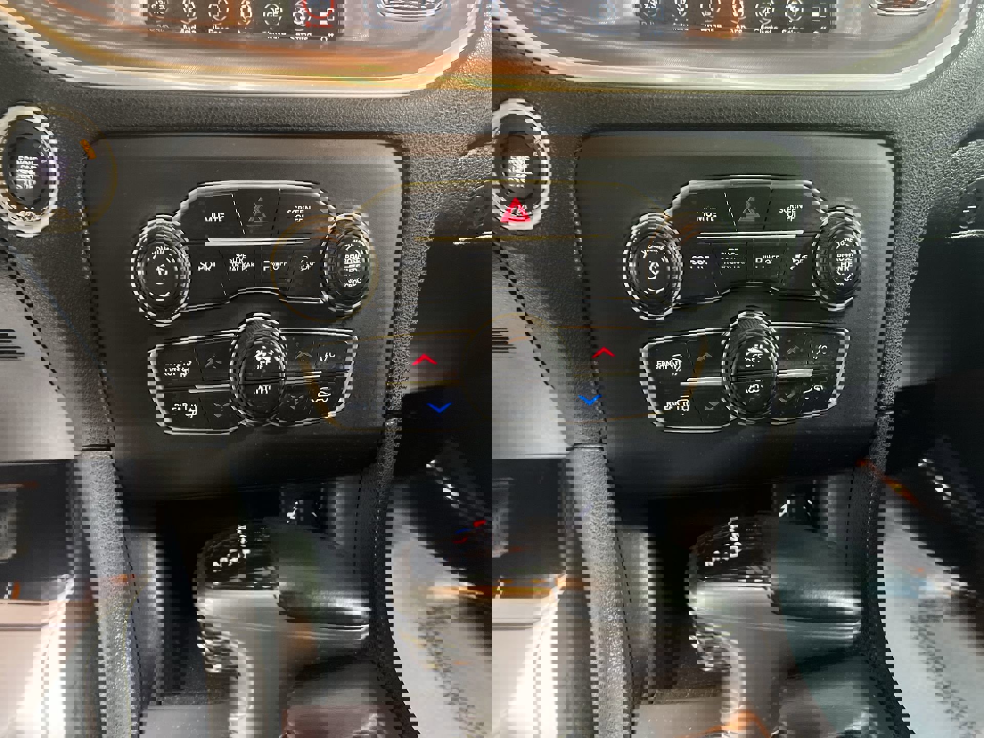 Used 2019 Dodge Charger GT image 34