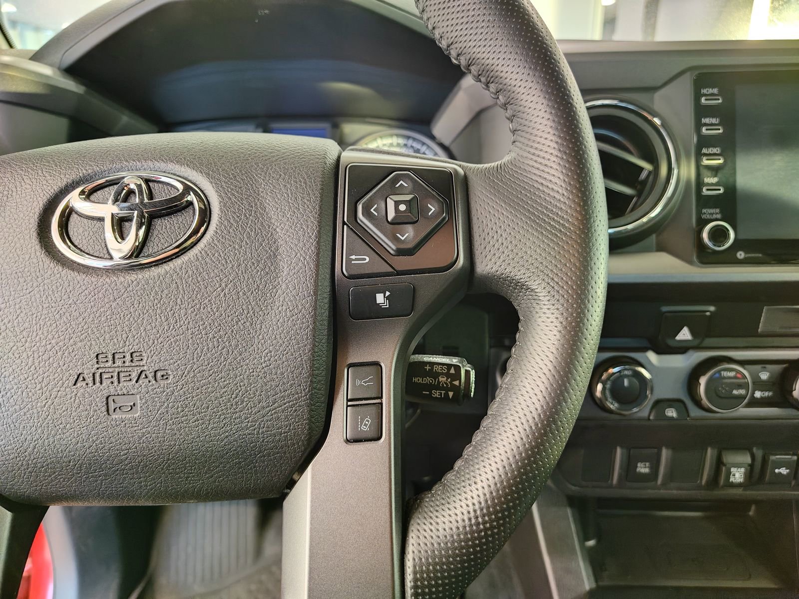 Used 2021 Toyota Tacoma TRD Sport image 18