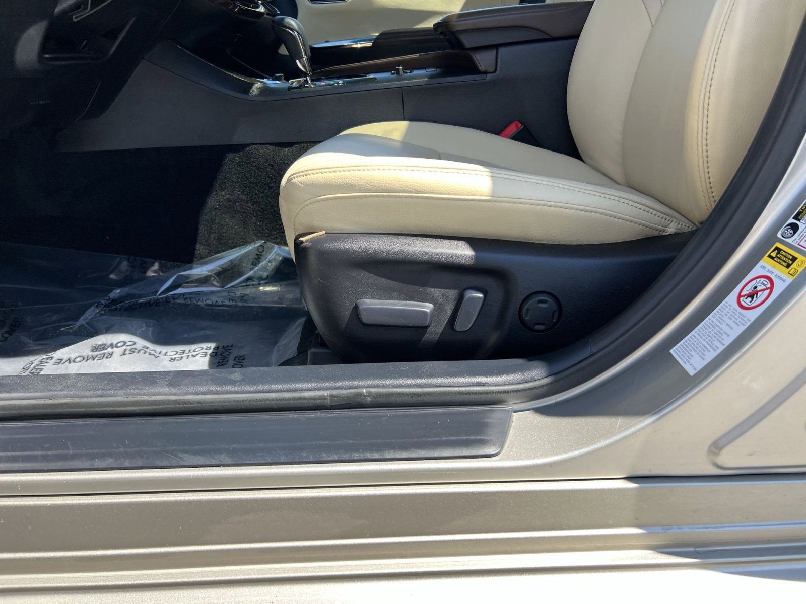 Used 2014 Toyota Avalon XLE Touring FWD image 14