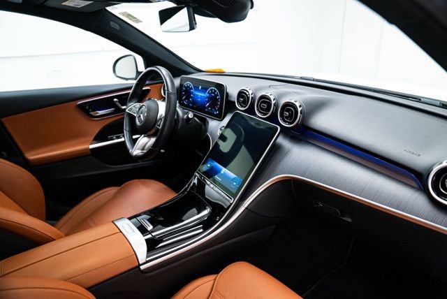 Used 2025 Mercedes-Benz C 300 4MATIC Sedan image 15