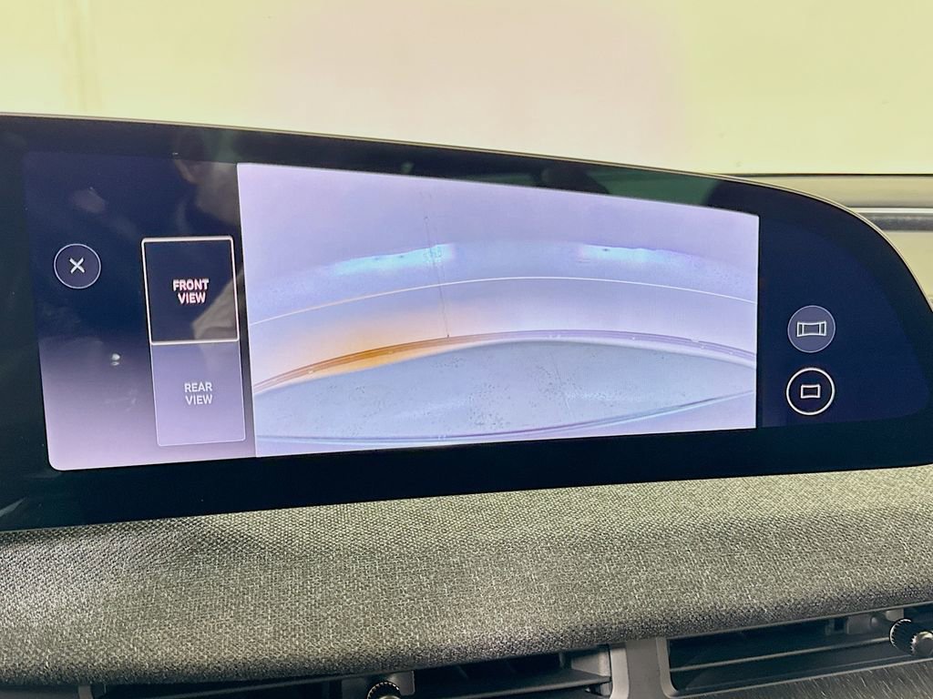 Used 2024 Lucid Air Touring AWD/4WD image 36