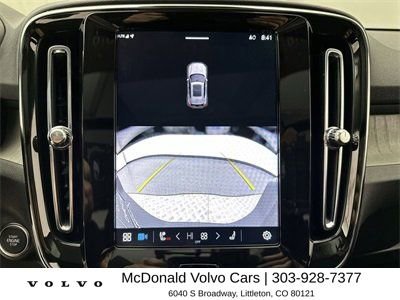 New 2025 Volvo XC40 B5 Core w/ Protection Package Premier AWD/4WD image 15