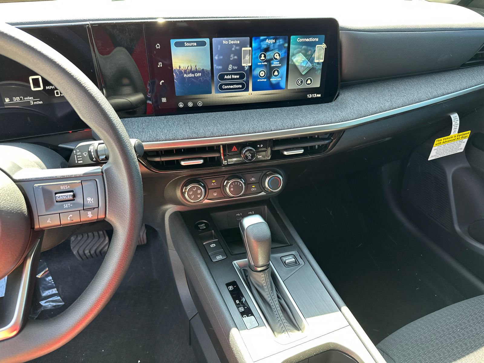 New 2026 Nissan Kicks S image 26