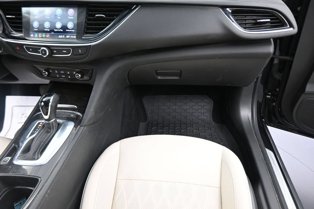 Used 2019 Buick Regal Avenir w/ Driver Confidence Package II FWD image 45