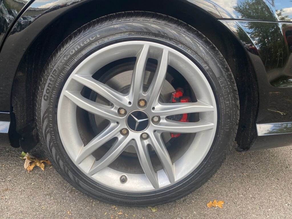 Used 2012 Mercedes-Benz C 300 Sport image 26