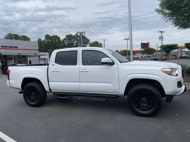 Certified 2023 Toyota Tacoma SR AWD/4WD image 9
