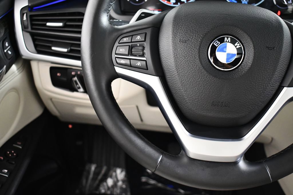 Used 2018 BMW X5 xDrive40e w/ Driving Assistance Package image 26