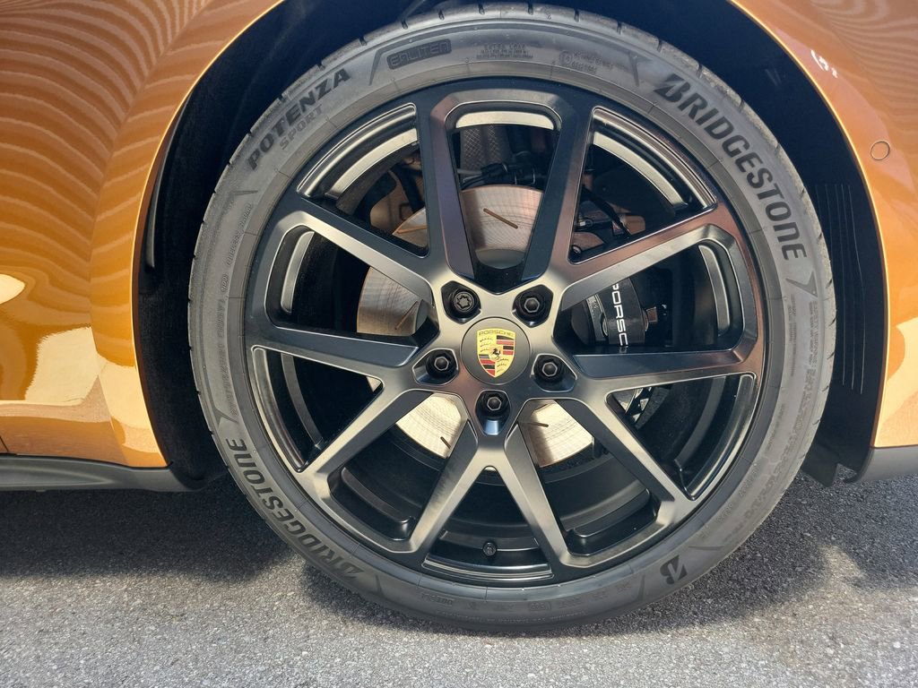 New 2025 Porsche Panamera image 12
