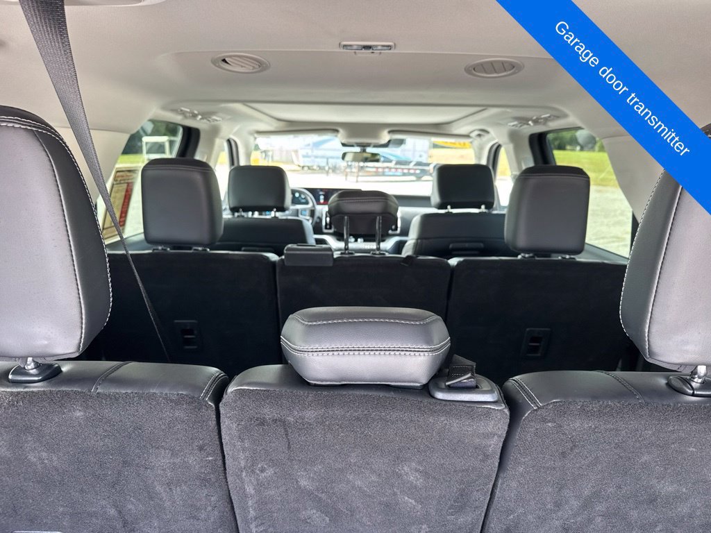 Used 2025 Ford Expedition Max Platinum AWD/4WD image 19