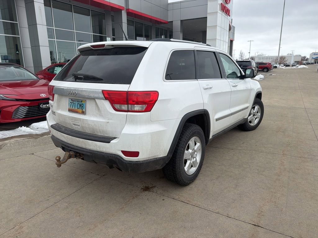 Used 2013 Jeep Grand Cherokee Laredo w/ Laredo E Group image 5