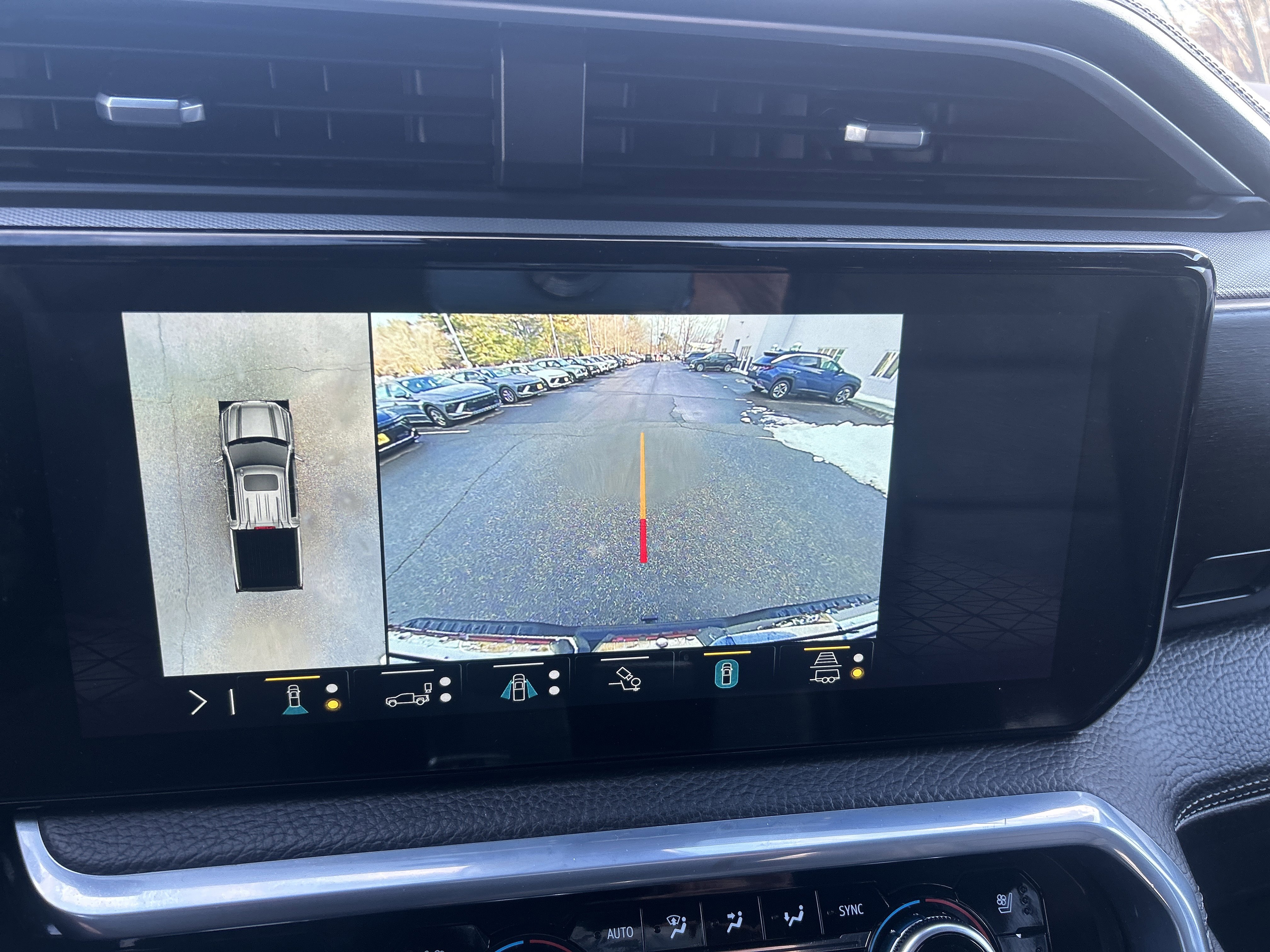 Used 2022 GMC Sierra 1500 Denali AWD/4WD image 25