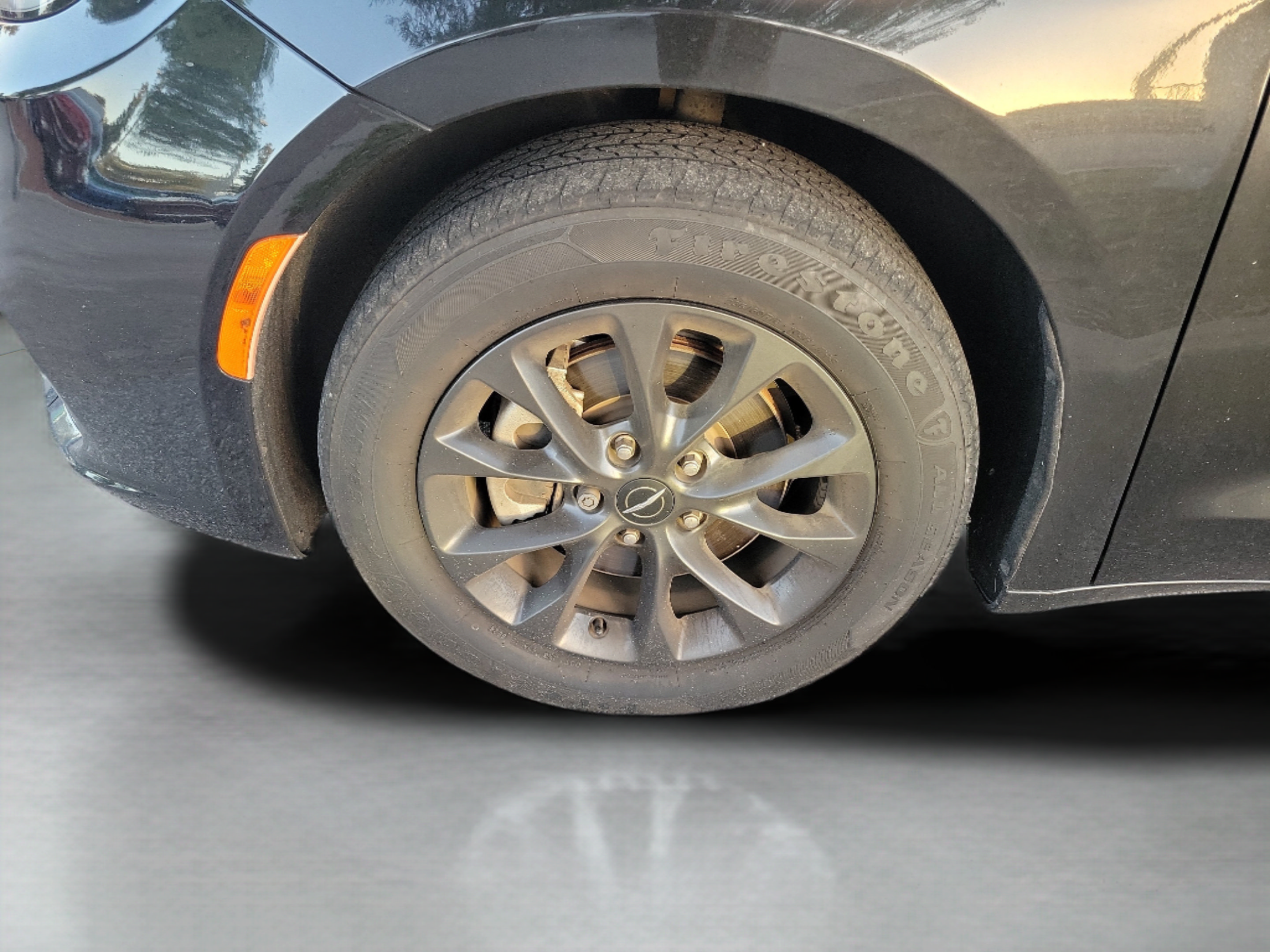 Used 2021 Chrysler Pacifica Touring-L w/ S Appearance Package FWD image 28