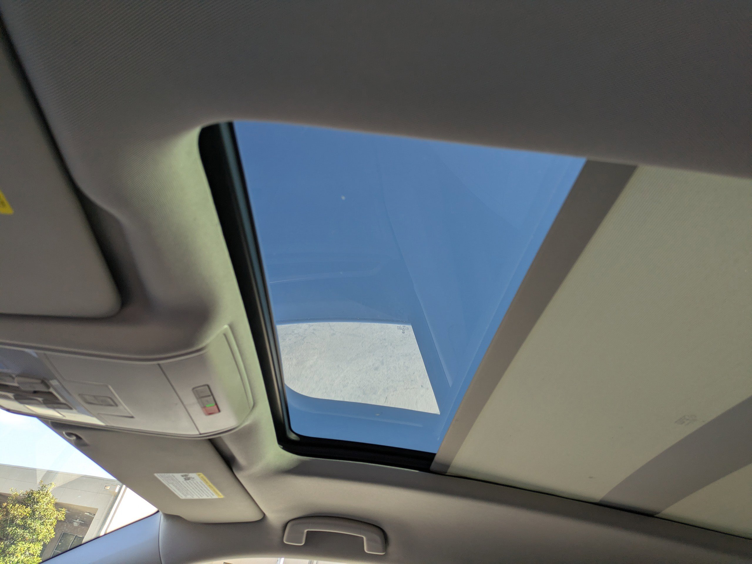 Used 2021 Volkswagen Atlas SEL image 22