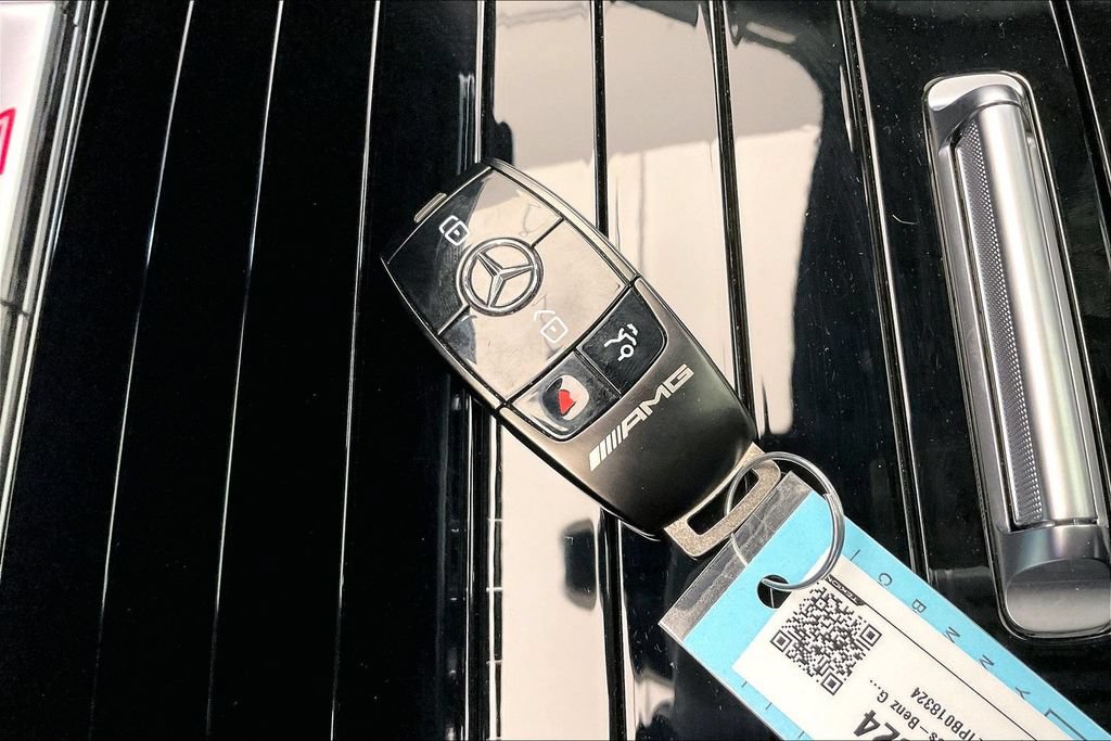 Used 2023 Mercedes-Benz GLS 63 AMG 4MATIC image 13