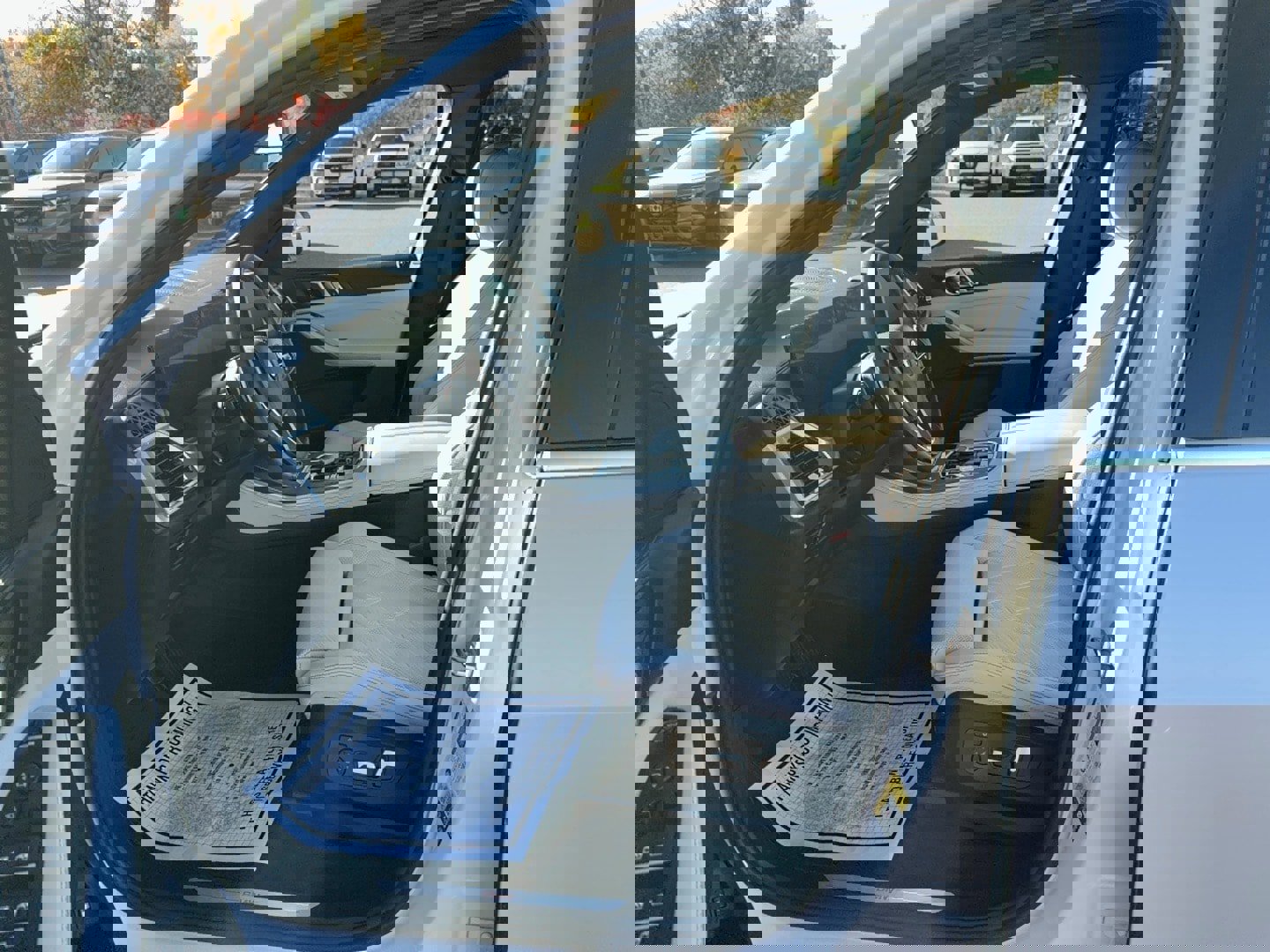 Certified 2024 BMW X5 xDrive50e image 9