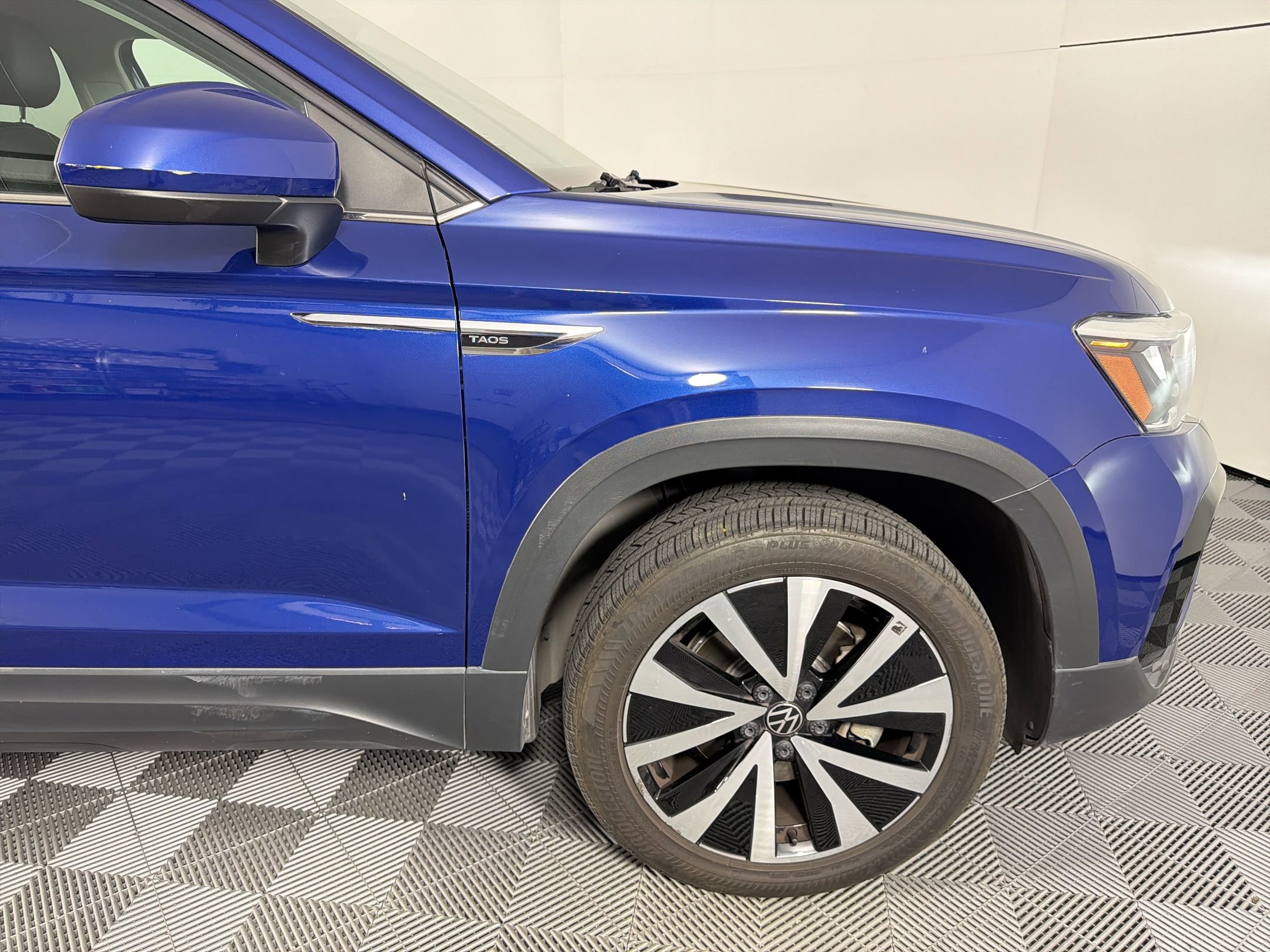 Used 2022 Volkswagen Taos SE AWD/4WD image 12