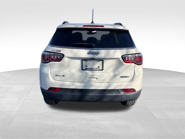 Used 2019 Jeep Compass Latitude w/ Popular Equipment Group image 6