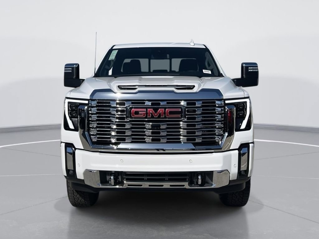 New 2026 GMC Sierra 3500 Denali AWD/4WD image 4