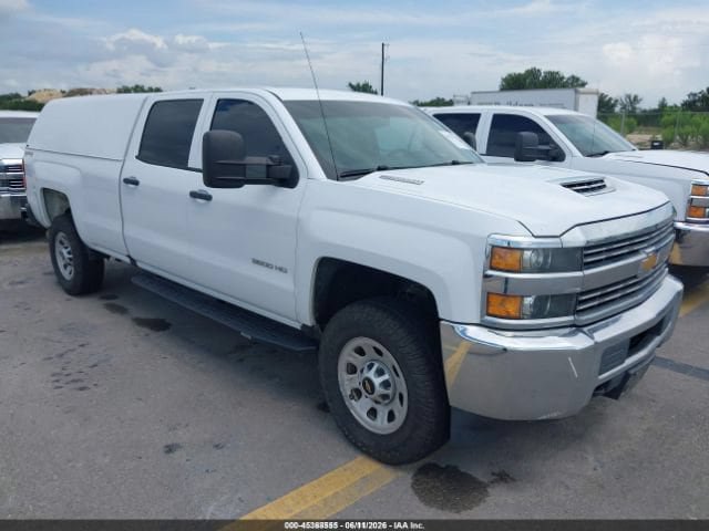 Used 2017 Chevrolet Silverado 3500 W/T AWD/4WD image 1