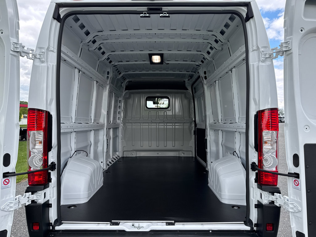 New 2026 RAM ProMaster 2500 w/ Advanced Safety Group FWD image 12