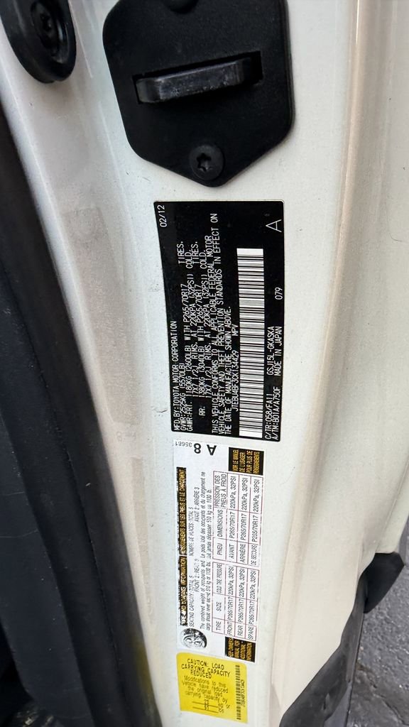 Used 2012 Toyota FJ Cruiser Base w/ Upgrade Pkg image 4