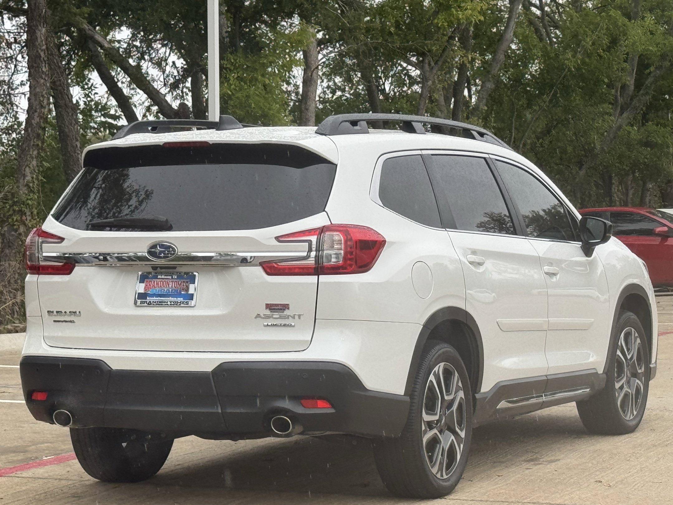 Used 2026 Subaru Ascent Limited AWD/4WD image 4
