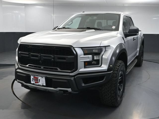 Used 2017 Ford F150 Raptor w/ Equipment Group 801A Mid AWD/4WD image 9