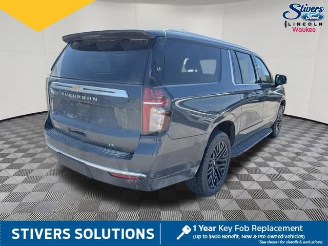 Used 2021 Chevrolet Suburban LT w/ LT Signature Package AWD/4WD image 6