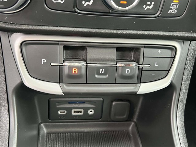 Certified 2022 GMC Terrain SLT w/ Elevation Edition image 31