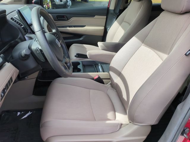 Used 2024 Honda Odyssey EX image 11