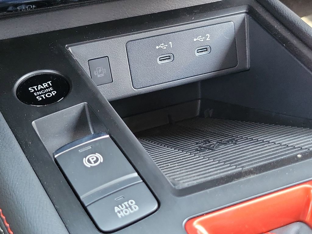New 2026 Nissan Kicks SR FWD image 30