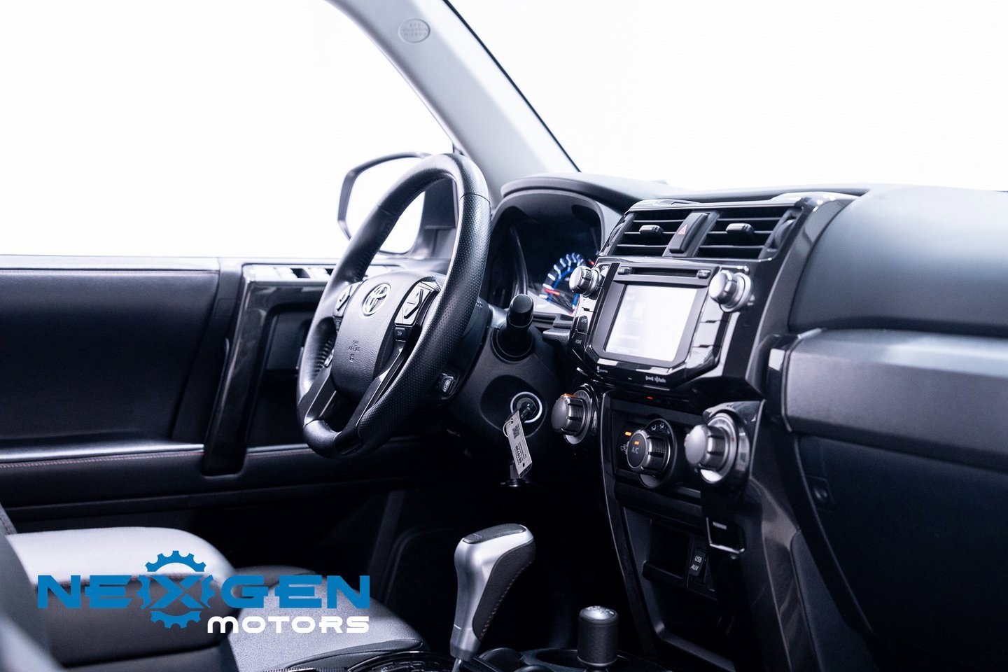 Used 2019 Toyota 4Runner TRD Off-Road Premium image 44