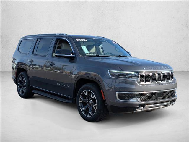 Used 2023 Jeep Wagoneer Series III w/ Preferred Equipment Group AWD/4WD image 3