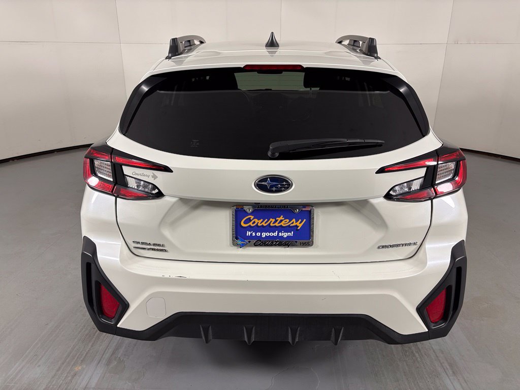 Used 2025 Subaru Crosstrek 2.5i Premium AWD/4WD image 7