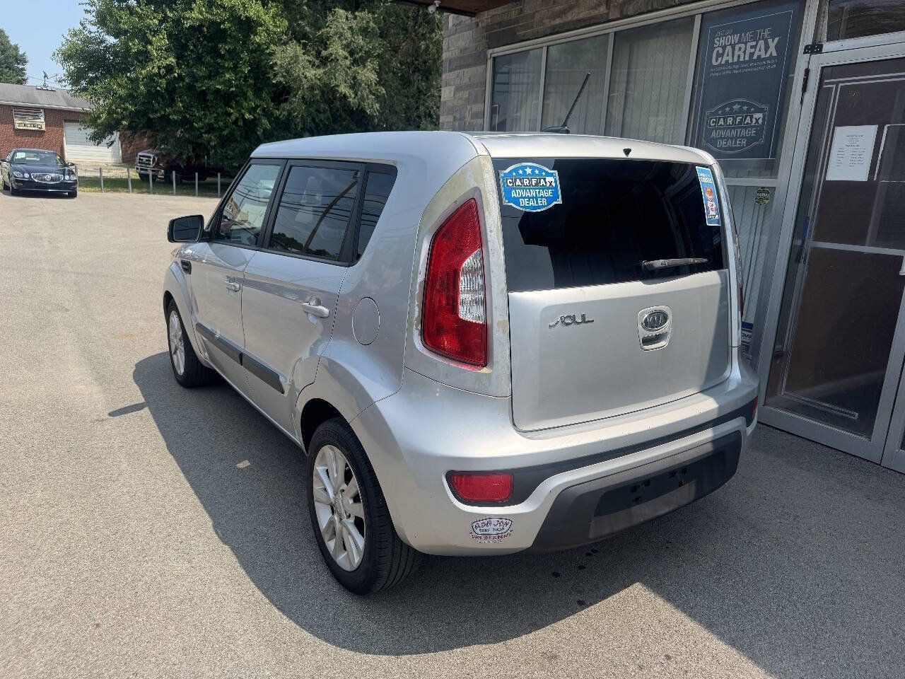 Used 2012 Kia Soul + FWD image 3