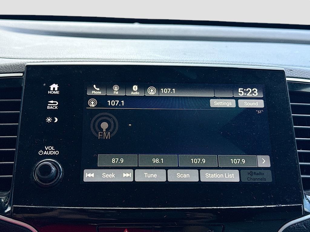 Used 2021 Honda Pilot EX image 15