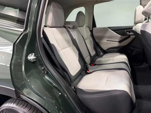 Certified 2023 Subaru Forester Premium AWD/4WD image 29