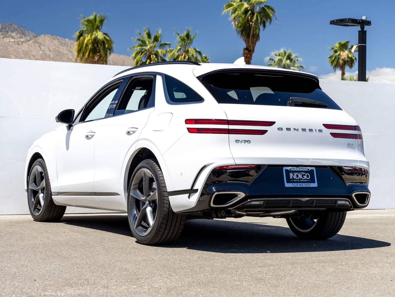 Used 2026 Genesis GV70 2.5T Sport Prestige AWD/4WD image 7