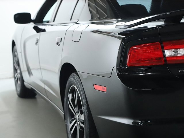 Used 2014 Dodge Charger R/T image 38