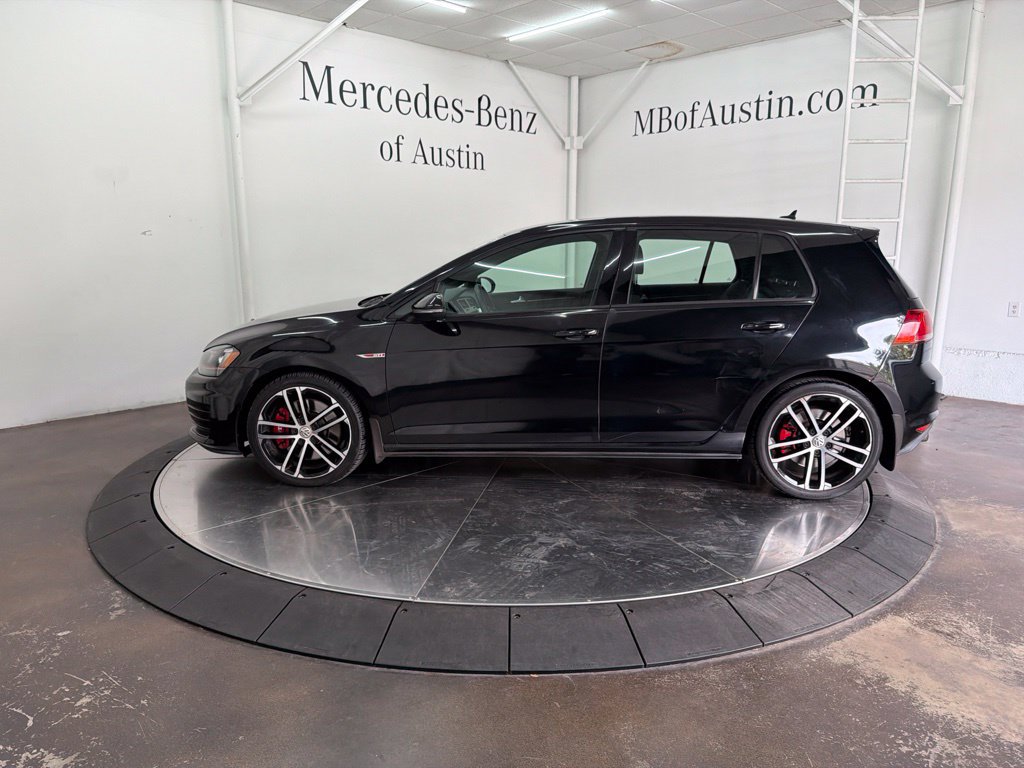 Used 2017 Volkswagen GTI Sport FWD image 2