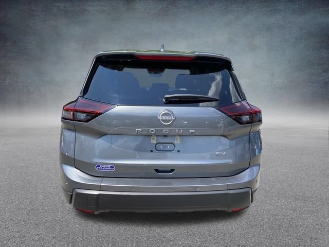 Used 2024 Nissan Rogue SV FWD image 6