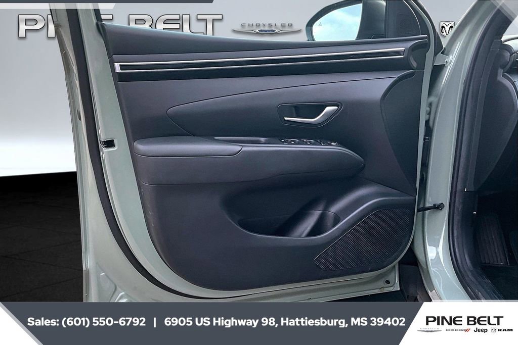 Used 2023 Hyundai Santa Cruz SEL w/ Activity Package image 17