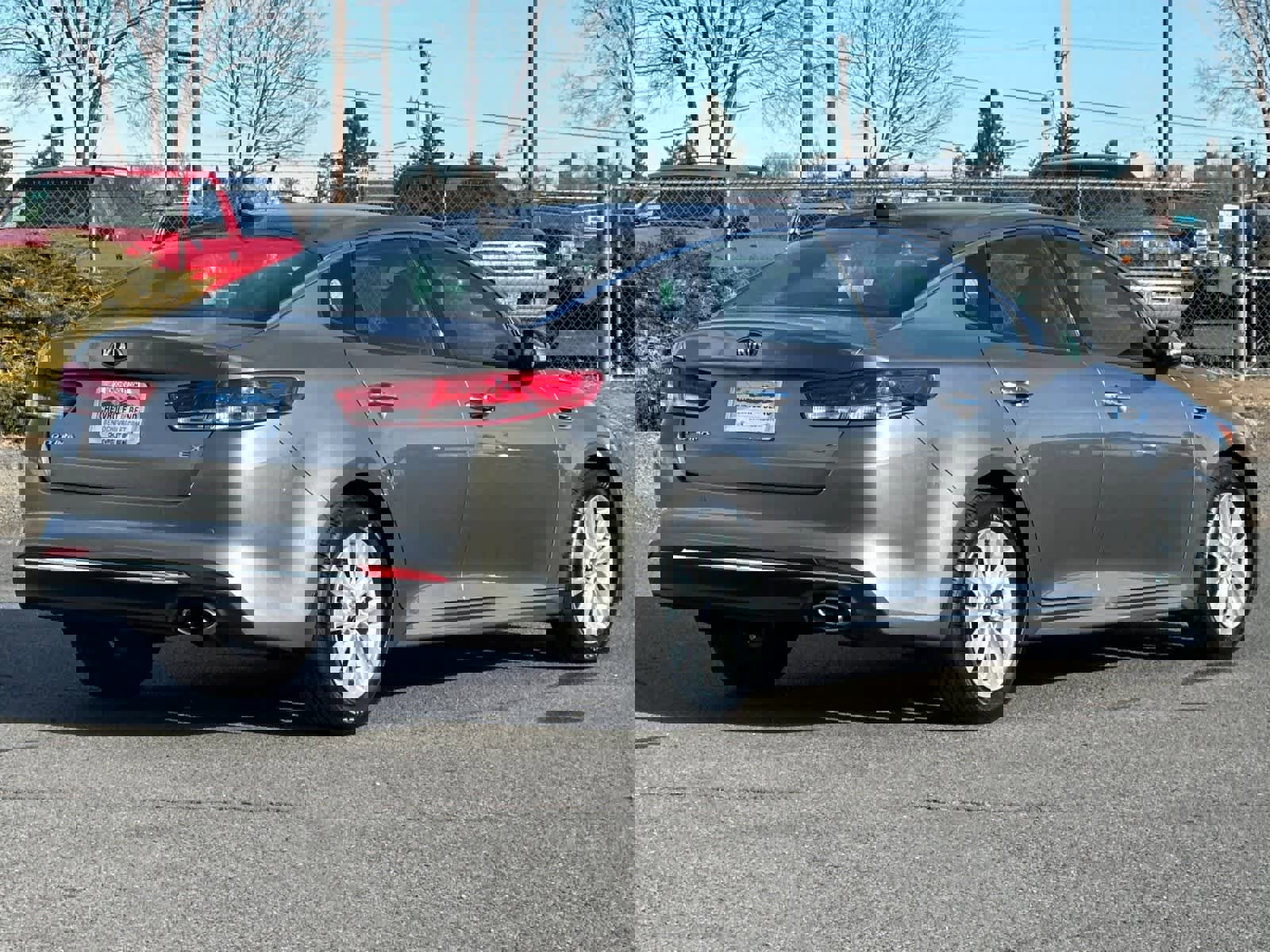 Used 2016 Kia Optima EX w/ Premium Package image 2